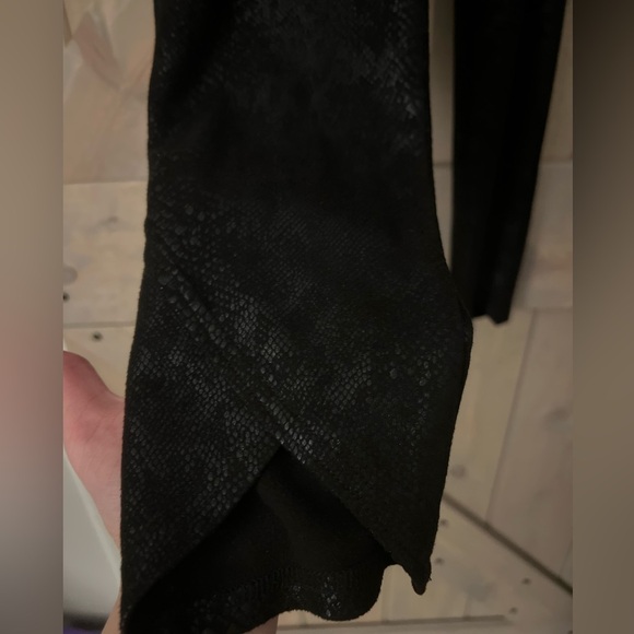 See and Be Seen Snake Embossed Skinny Pant - Picture 4 of 7